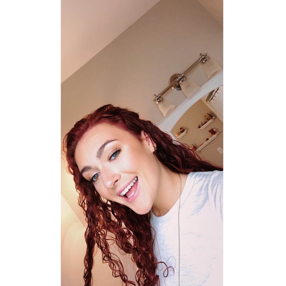 Meet your Posher, Lydia